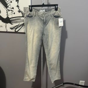 NWT, Free People Jeans, White Indigo, Size 28